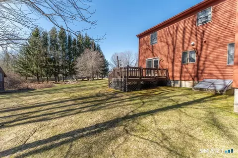 Exterior - 41 Margaret Henry Rd, Killingly, CT 06239 photo 7 of 12