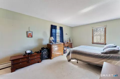 Bedroom - 41 Margaret Henry Rd, Killingly, CT 06239 photo 2 of 6