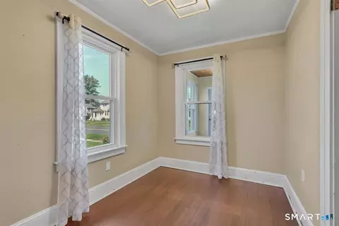 Entry Way - 349 Nott St, Wethersfield, CT 06109 photo 1 of 2