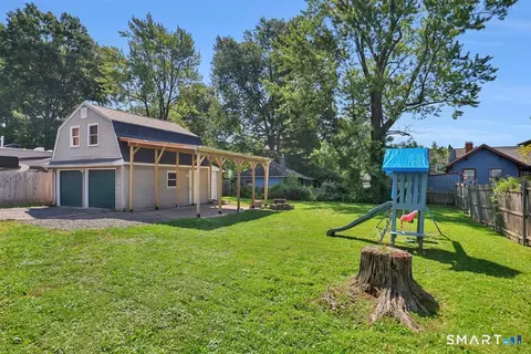 Exterior - 349 Nott St, Wethersfield, CT 06109 photo 5 of 5