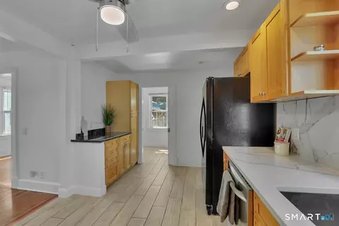Kitchen - 349 Nott St, Wethersfield, CT 06109 photo 4 of 4