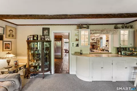 Entry Way - 77 Algonquin Trl, Sandy Hook, CT 06482 photo 2 of 2