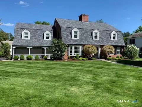28 Colony Rd, West Hartford, CT 06117