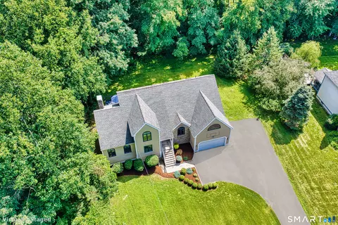View/Area - 133 Bug Hill Rd, Monroe, CT 06468 photo 1 of 5