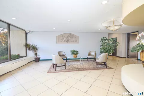 2625 Park Ave #7P, Bridgeport, CT 06604