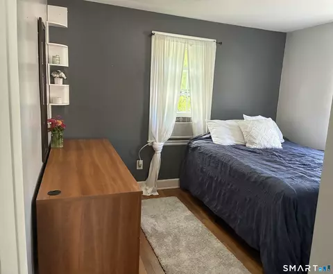 Bedroom - 25 Morgan St, Middletown, CT 06457 photo 2 of 5