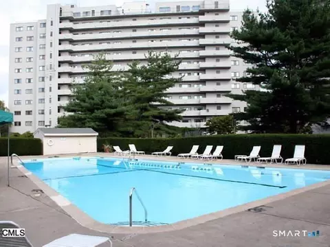 3200 Park Ave #6F1, Bridgeport, CT 06604