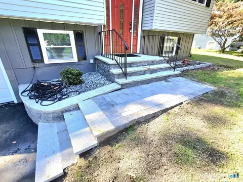 Exterior - 1 Jaybee Dr, Bloomfield, CT 06002 photo 5 of 6