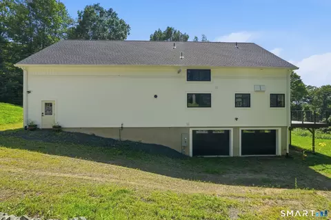 3120 Phelps Rd, Suffield, CT 06093 photo 6