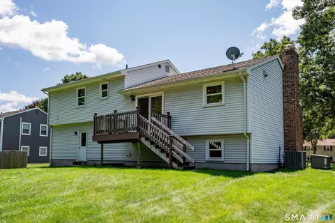 Exterior - 43 High St, Windsor, CT 06095 photo 3 of 6