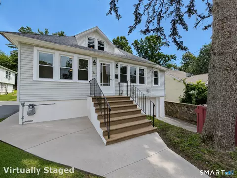 82 Midland Rd, Waterbury, CT 06705
