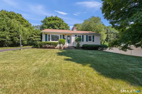 92 Range Hill Dr, Vernon, CT 06066