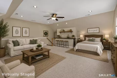 Bedroom - 29 Commodore Hull Dr, Derby, CT 06418 photo 1 of 5