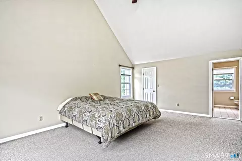 Bedroom - 29 Commodore Hull Dr, Derby, CT 06418 photo 3 of 5
