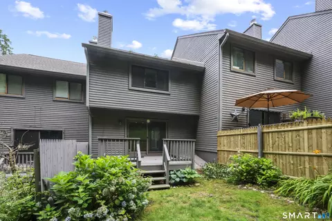 148 Conestoga Way #148, Glastonbury, CT 06033