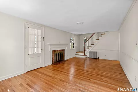 Living - 61 Chamberlain Rd, Wethersfield, CT 06109 photo 2 of 9