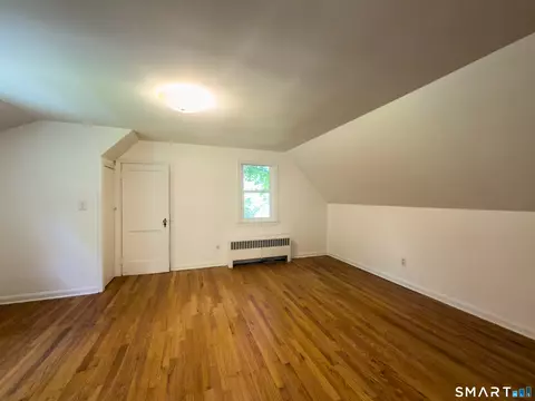 Bedroom - 19 Armory St, Hamden, CT 06517 photo 13 of 16
