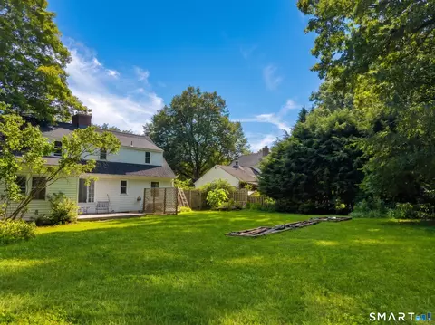 Exterior - 19 Armory St, Hamden, CT 06517 photo 5 of 6