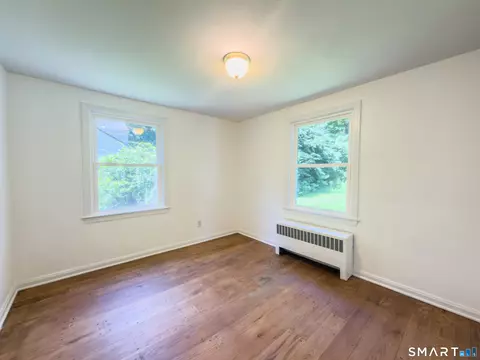 Bedroom - 19 Armory St, Hamden, CT 06517 photo 5 of 16