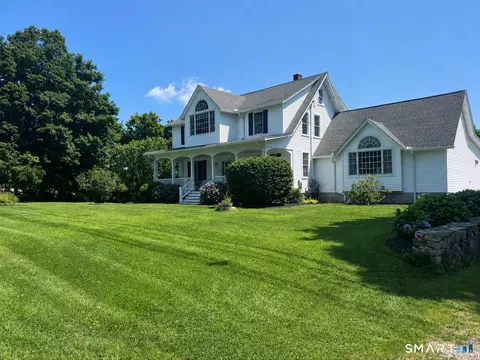43 South St, Morris, CT 06763