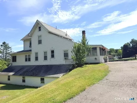 774 Hamilton Ave, Waterbury, CT 06706