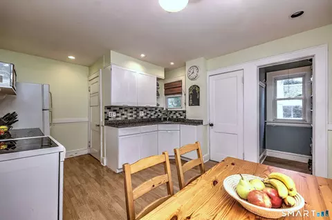 Kitchen - 48 John St, Trumbull, CT 06611 photo 5 of 5