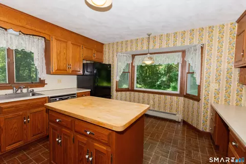 Kitchen - 447 Pumpkin Hill Rd, Ledyard, CT 06339 photo 4 of 4