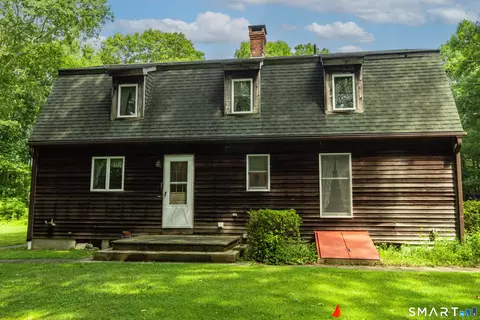 Exterior - 447 Pumpkin Hill Rd, Ledyard, CT 06339 photo 3 of 5