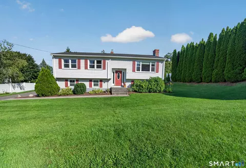6 Ridge Rd, Seymour, CT 06483