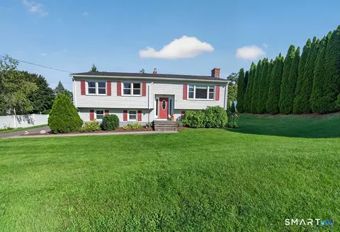 6 Ridge Rd, Seymour, CT 06483