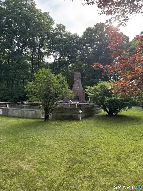 106 Lambert Rd, Sharon, CT 06069 photo 5