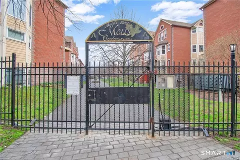 22 Franklin Ave #D, Hartford, CT 06114