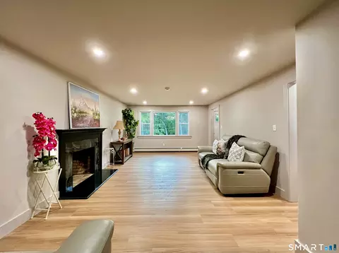 Living - 32 Forest Ct N, Hamden, CT 06518 photo 5 of 5
