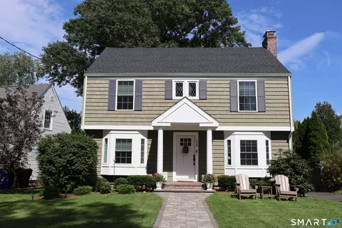 120 Robin Rd, West Hartford, CT 06119