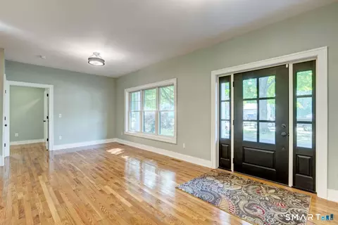 Entry Way - 70 Apple Hl, Wethersfield, CT 06109 photo 1 of 10