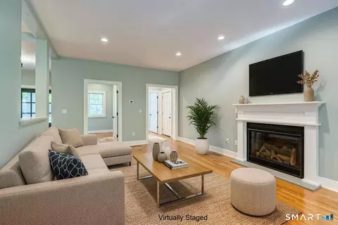 Living - 70 Apple Hl, Wethersfield, CT 06109 photo 3 of 6