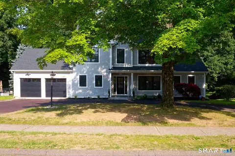 Exterior - 70 Apple Hl, Wethersfield, CT 06109 photo 3 of 7