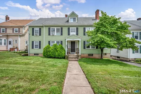16 Vance St, New Britain, CT 06052