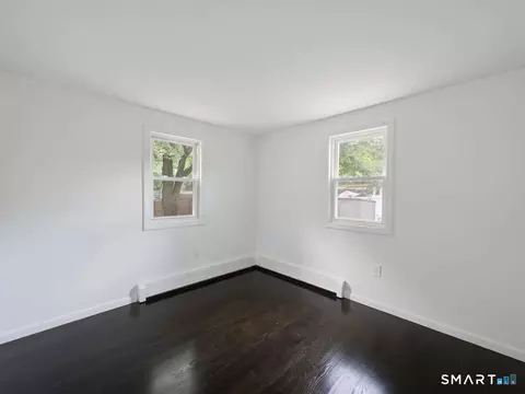 Bedroom - 32 Simon Rd, Enfield, CT 06082 photo 1 of 3