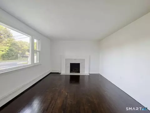 Living - 32 Simon Rd, Enfield, CT 06082 photo 3 of 3