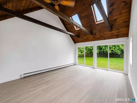 Living - 32 Simon Rd, Enfield, CT 06082 photo 1 of 3