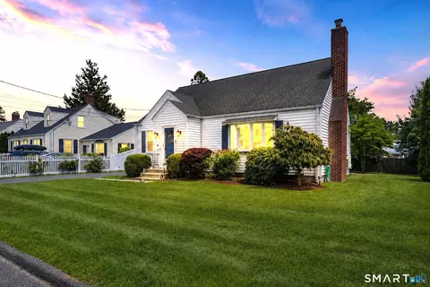 80 Regent Ter, Milford, CT 06460