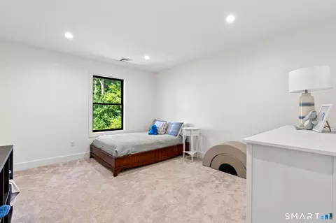 Bedroom - 37 Luca Ln, Wethersfield, CT 06109 photo 5 of 8