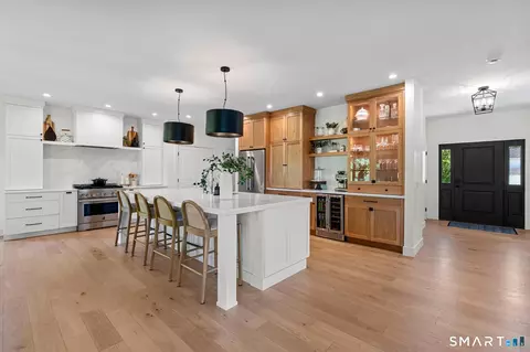 Kitchen - 37 Luca Ln, Wethersfield, CT 06109 photo 1 of 5