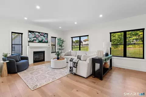 Living - 37 Luca Ln, Wethersfield, CT 06109 photo 1 of 2
