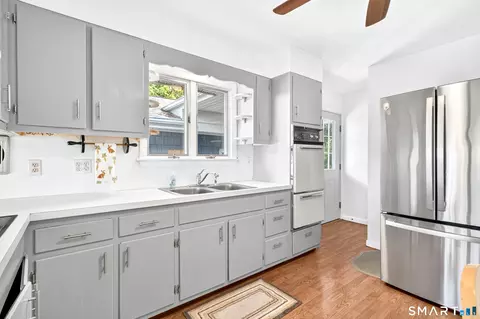 Kitchen - 78 Arrowhead Rd, Brookfield, CT 06804 photo 1 of 4