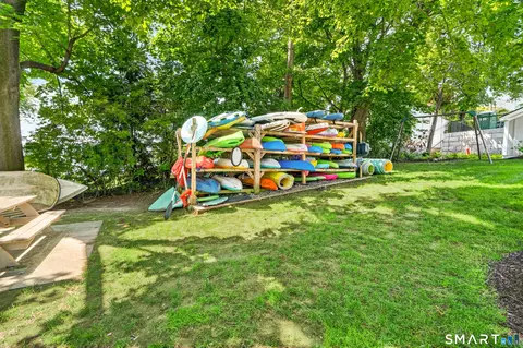 Exterior - 78 Arrowhead Rd, Brookfield, CT 06804 photo 9 of 10
