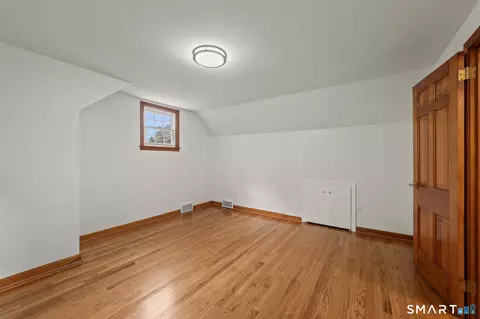 Bedroom - 37 Pilgrim Dr, Windsor, CT 06095 photo 12 of 13