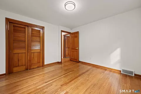 Bedroom - 37 Pilgrim Dr, Windsor, CT 06095 photo 5 of 13