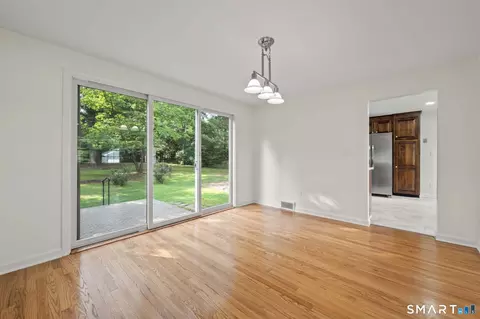 Dining - 37 Pilgrim Dr, Windsor, CT 06095 photo 1 of 1